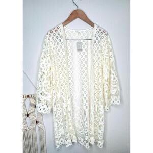 NWT Maurices Cardi Cream caftan Lace Open Front Floral Cardigan